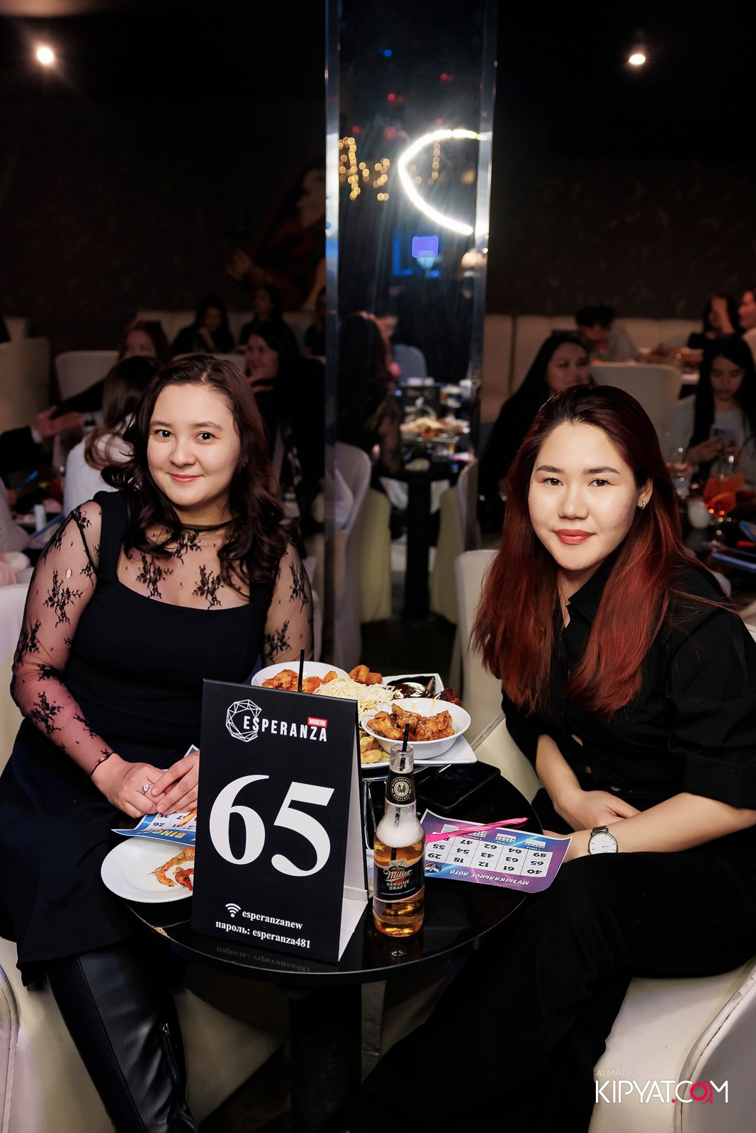 МУЗЫКАЛЬНОЕ ЛОТО В HIT RETRO. КИПЯТКОМ АЛМАТЫ! Фотосъемка мероприятий в Алматы