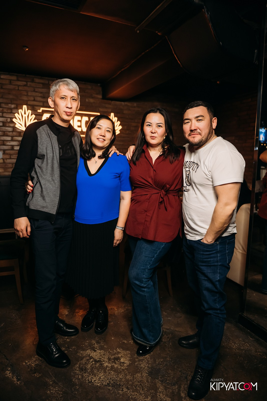 МУЗЫКАЛЬНОЕ ЛОТО В HIT RETRO. КИПЯТКОМ АЛМАТЫ!