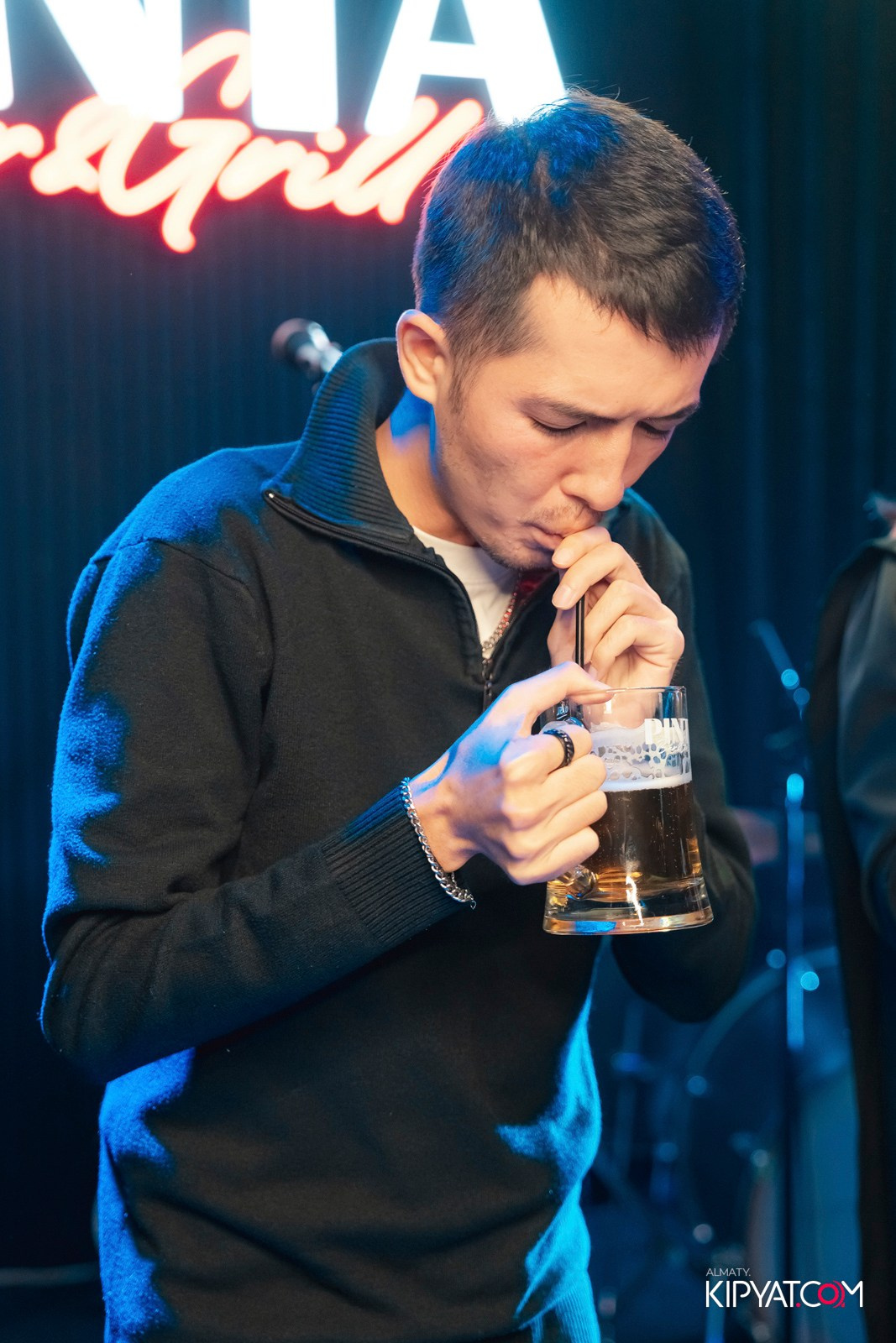 OKTOBERFEST — ПИНТА НА ГОГОЛЯ. КИПЯТКОМ АЛМАТЫ!