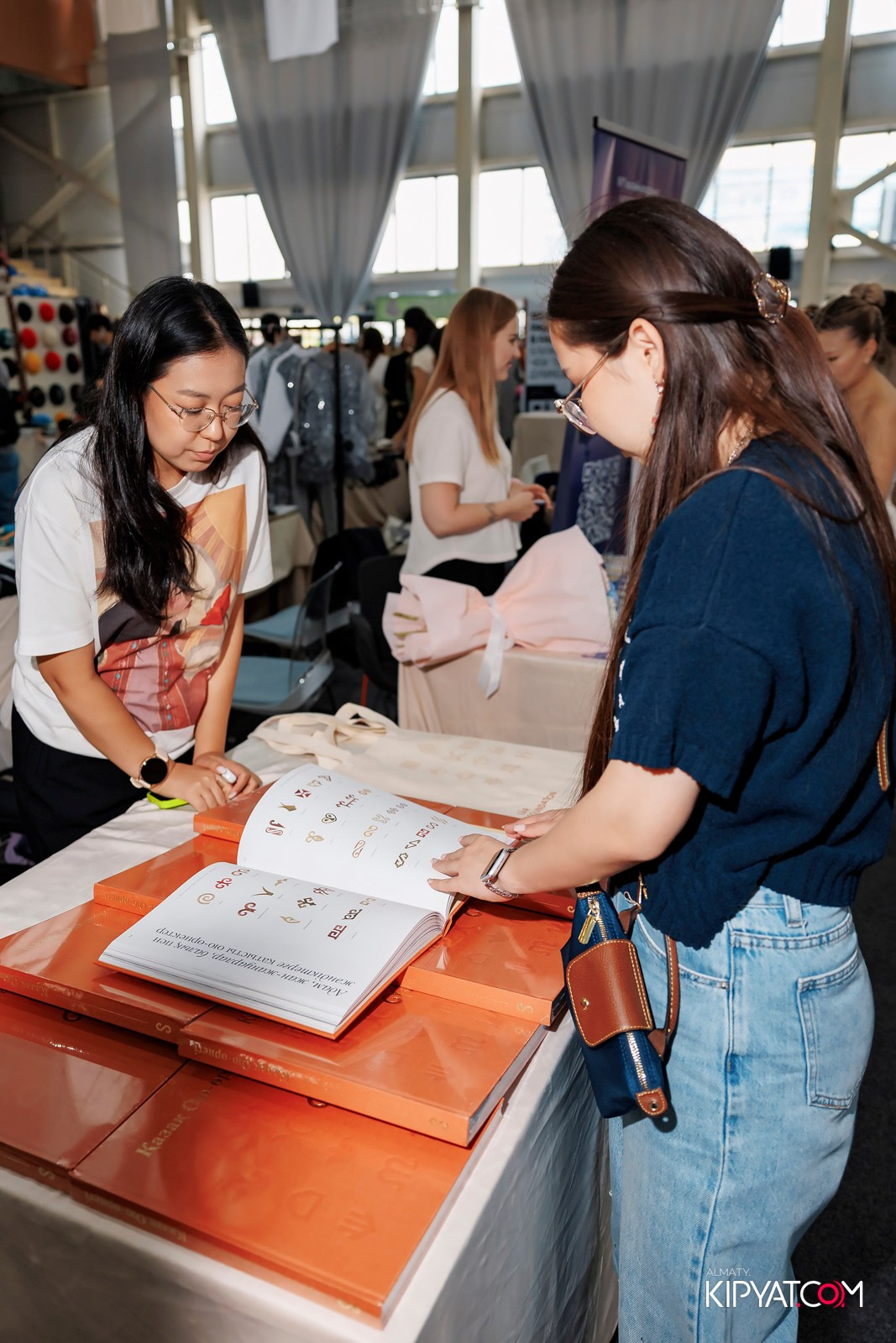 ETHNO POP-UP STORE: SABANTOI В SADU ARENA. КИПЯТКОМ АЛМАТЫ!