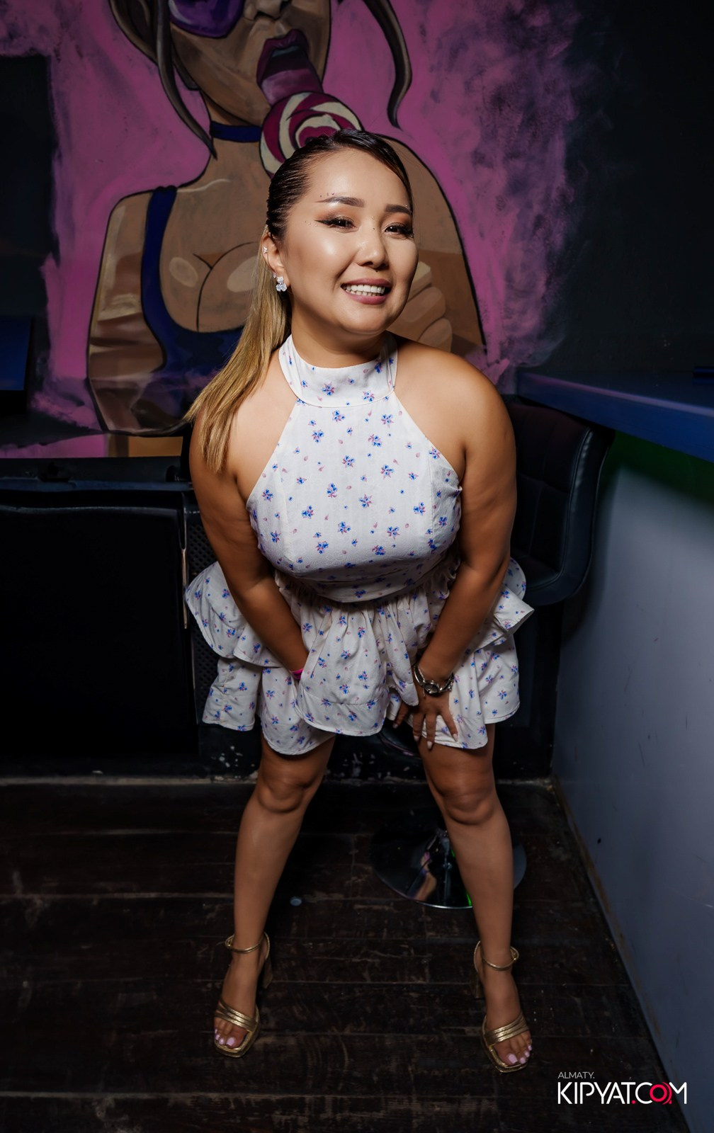 UYAT EMES BAR. КИПЯТКОМ АЛМАТЫ!