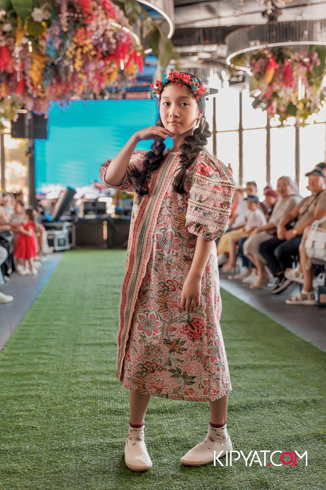 PROM KIDS FASHION SHOW. КИПЯТКОМ АЛМАТЫ!