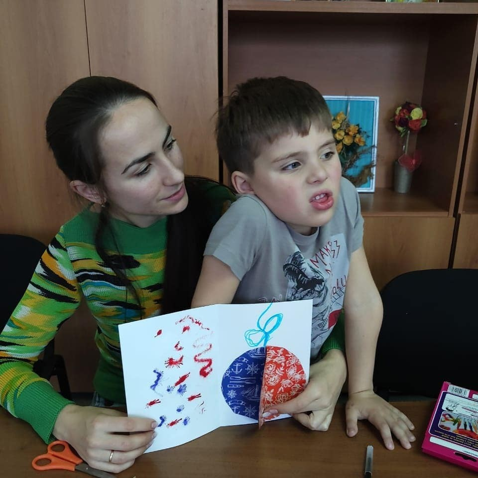 Пишем письмо в сказку: наши дети создали открытки для Деда Мороза! 🎅✉️✨