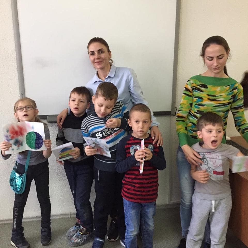 Пишем письмо в сказку: наши дети создали открытки для Деда Мороза! 🎅✉️✨