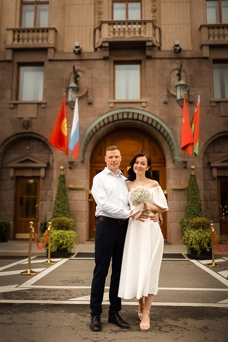 Утро невесты: почему это не разогрев перед свадьбой, а отдельная история в кадре. Свадебный фотограф — Санкт-Петербург (СПб) Питер