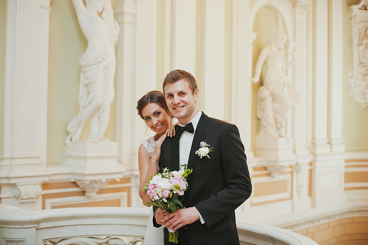 Фотосессия свадебной регистрации, фотограф Денис Шмигирилов, фотограф на свадьбу, свадебная регистрация, свадебные кольца купить, букет невесты магазины, прическа на свадьбу, свадебный визажист, аренда машины на свадьбу