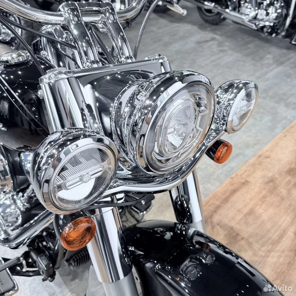 2018 Softail Deluхе 107 АВS Vivd Black. Hello Davidson, Москва. Только хорошие мотоциклы…