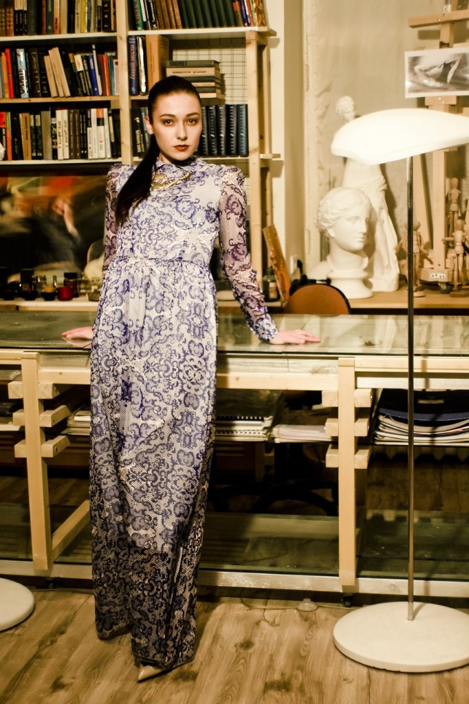 Indoor. Portrait Photographer Alexandra Iagovkina