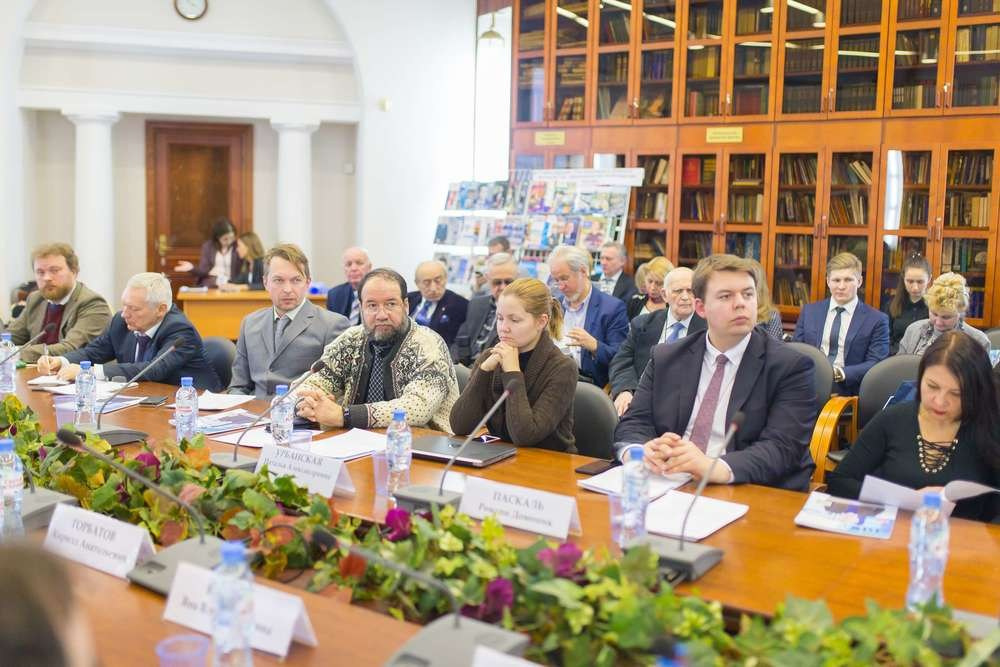 Фотограф на бизнес-мероприятиях | Репортажная съемка, которая покажет ваш успех