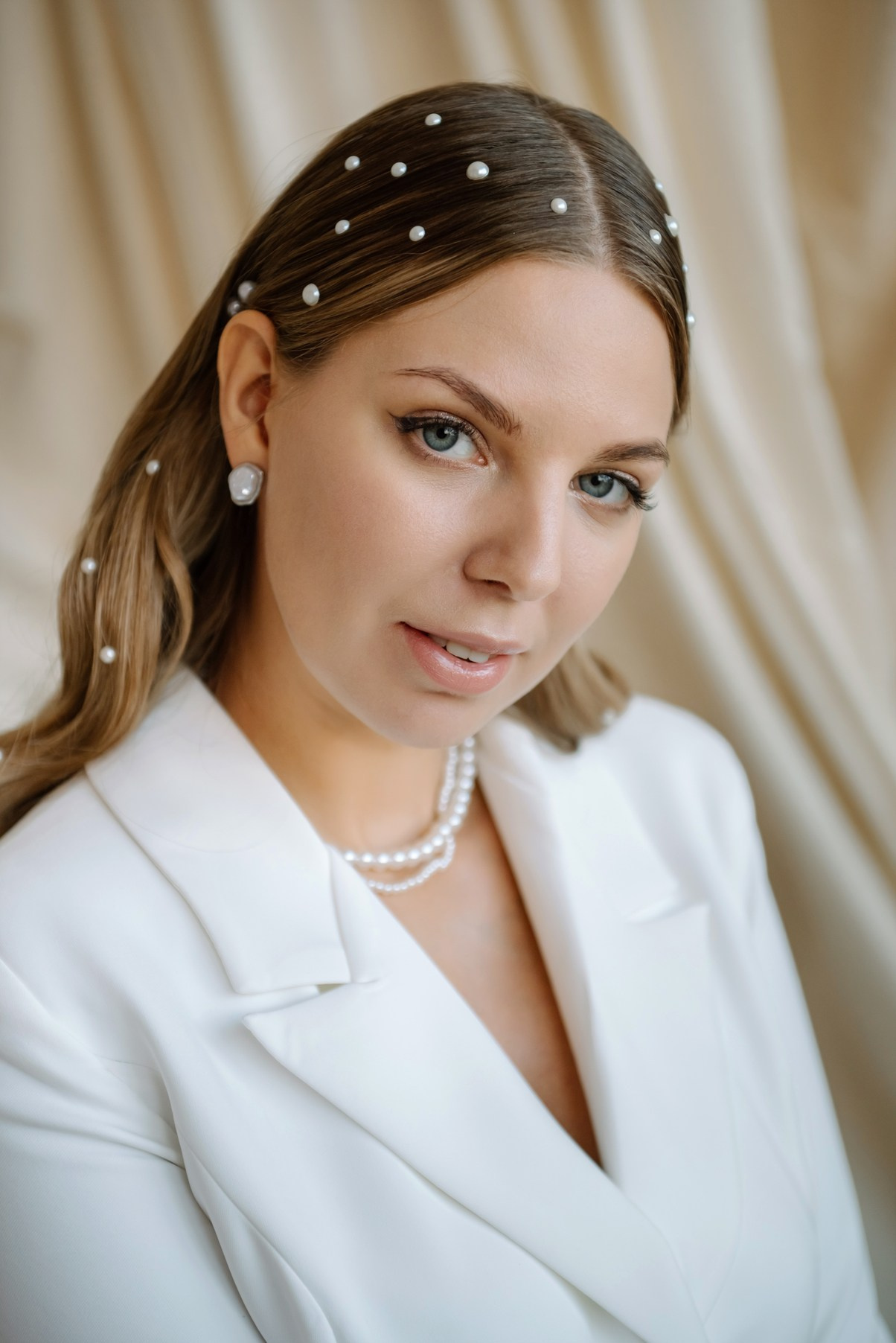 С цветами и жемчугом. Свадебный и сеейный фотограф в Санкт-Петербурге Елена Худякова