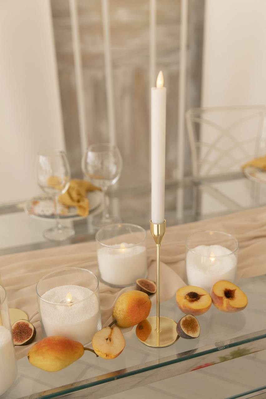 Яркий декор с использованием фруктов и овощей. Подрядчики и друзья сети свадебных площадок House for wedding