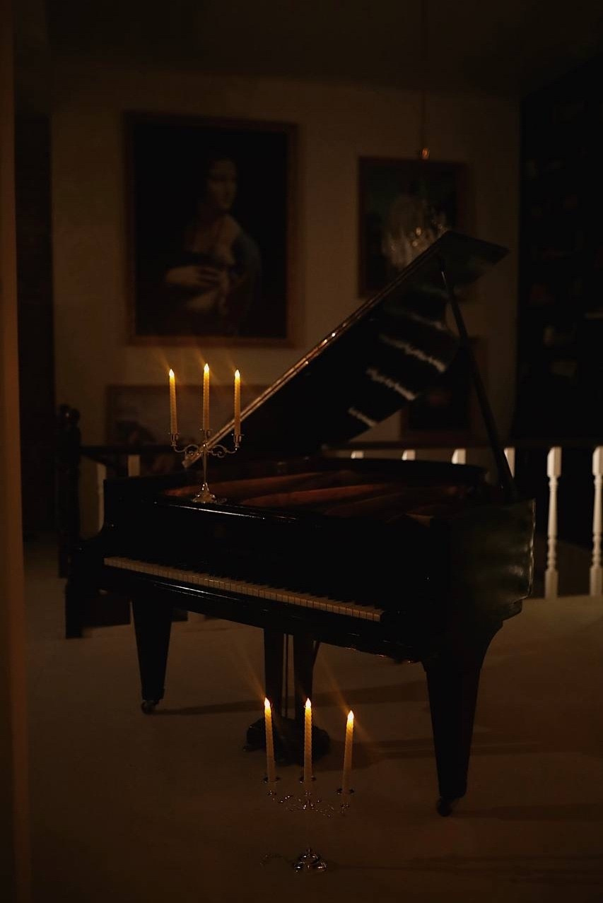 Список фотостудий. Свадебный и портретный фотограф Roxana Imp Тверь Москва