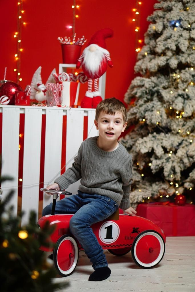 НОВОГОДНЯЯ ФОТОСЕССИЯ. ВИДЕОГРАФ И ФОТОГРАФ В НОВОРОССИЙСКЕ / АНАПЕ / ГЕЛЕНДЖИКЕ