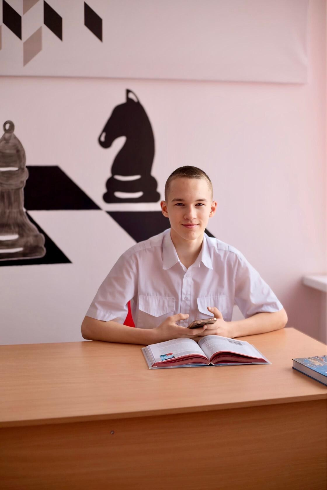 Школьная фотосессия. Семейный и Свадебный фотограф Алиса Малиева