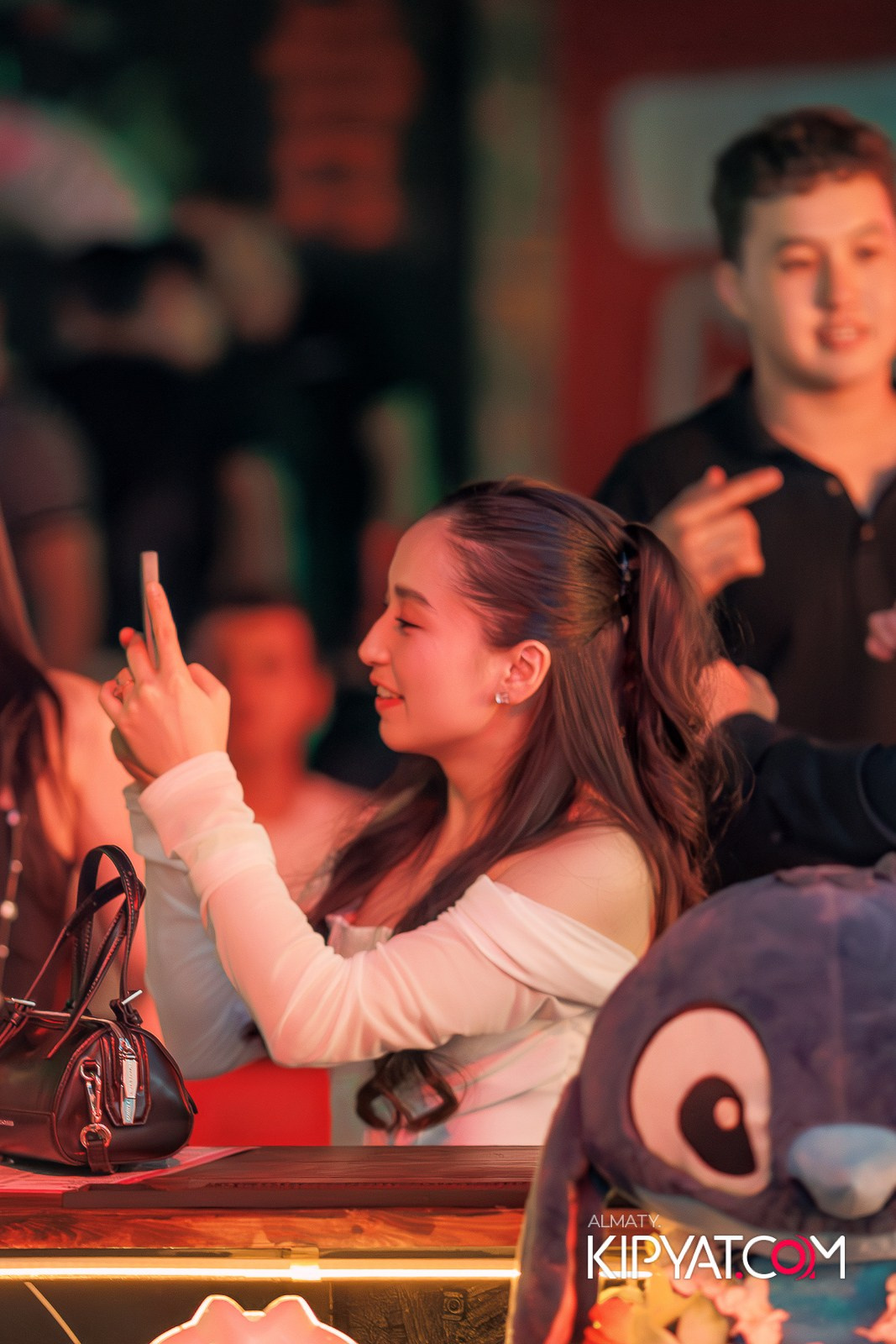 SKY BAR. КИПЯТКОМ АЛМАТЫ!