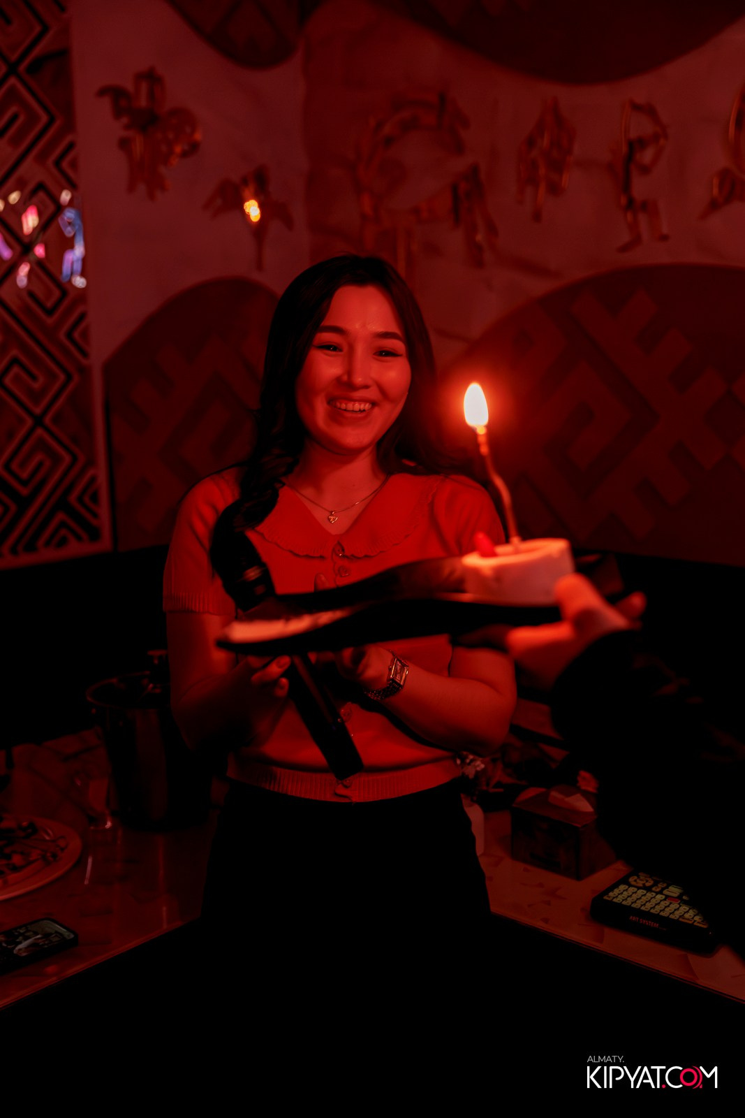 УХО И МЕДВЕДЬ НА ГАГАРИНА. КИПЯТКОМ АЛМАТЫ! Фотосъемка мероприятий в Алматы