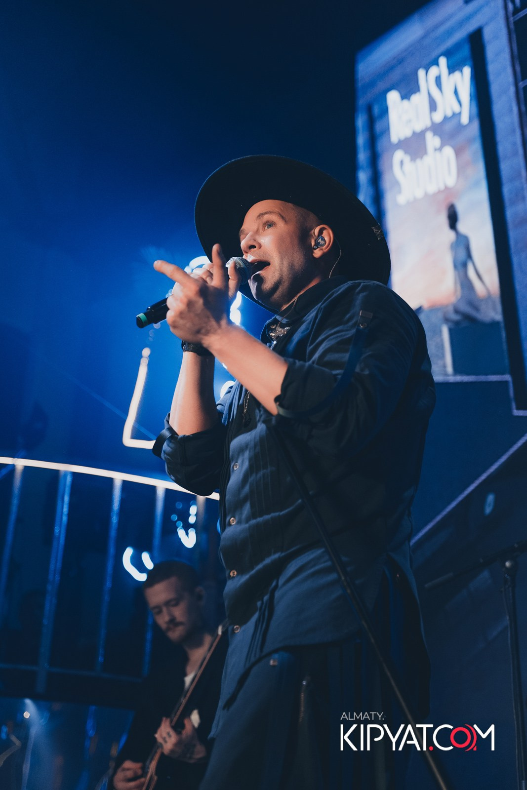 SANTA BARBARA — SPECIAL QUEST МИТЯ ФОМИН. КИПЯТКОМ АЛМАТЫ!