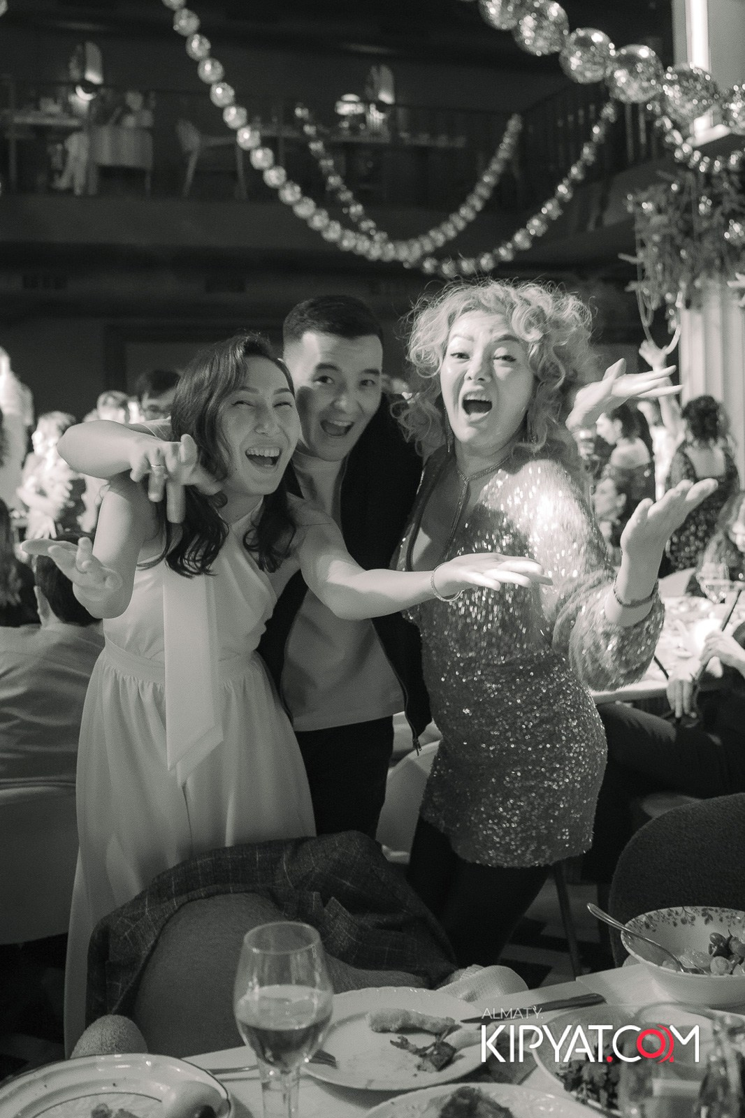 QUEEN. КИПЯТКОМ АЛМАТЫ!