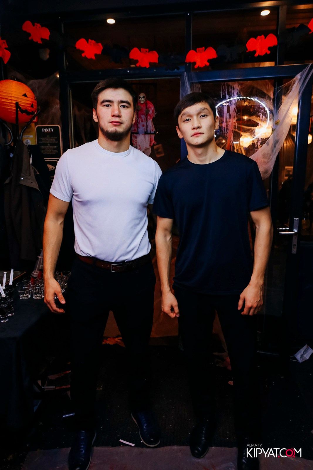 HALLOWEEN — ПИНТА НА ГОГОЛЯ. КИПЯТКОМ АЛМАТЫ!