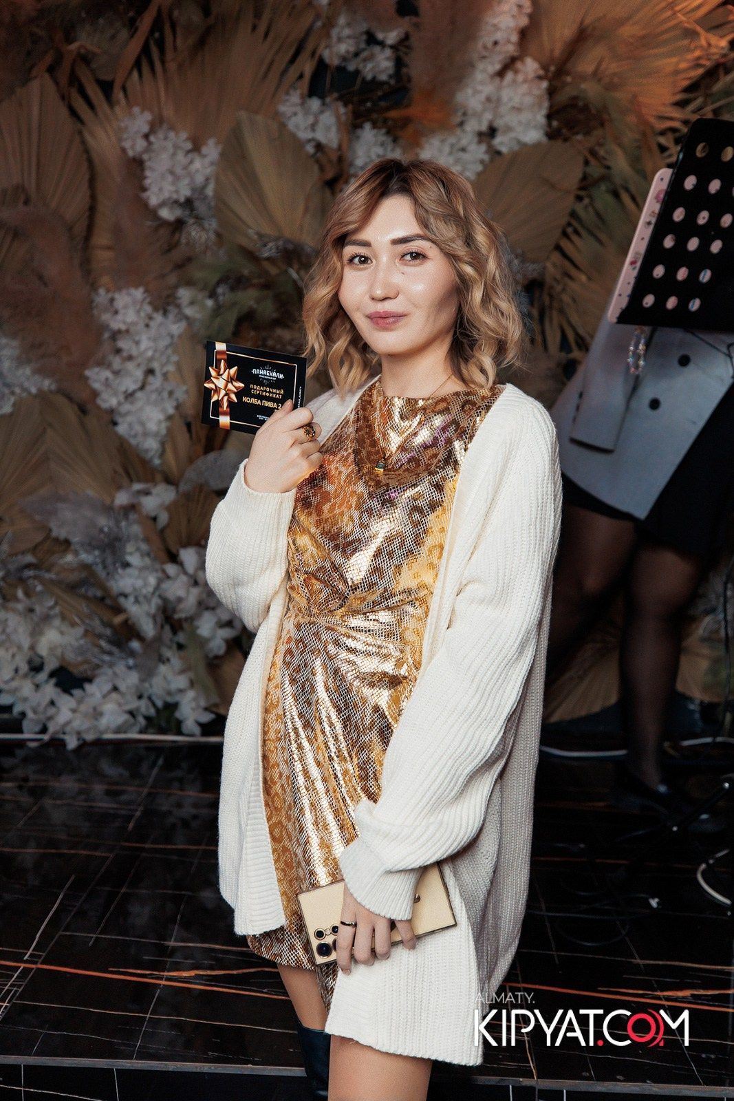 БАР ПАНАЕХАЛИ НА ДОСТЫК. КИПЯТКОМ АЛМАТЫ!