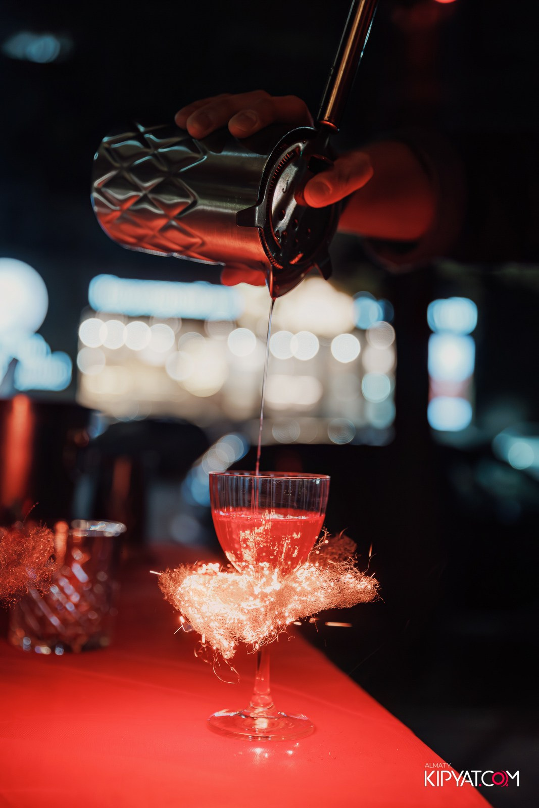 OLOVO BAR НА ДОСТЫК. КИПЯТКОМ АЛМАТЫ!