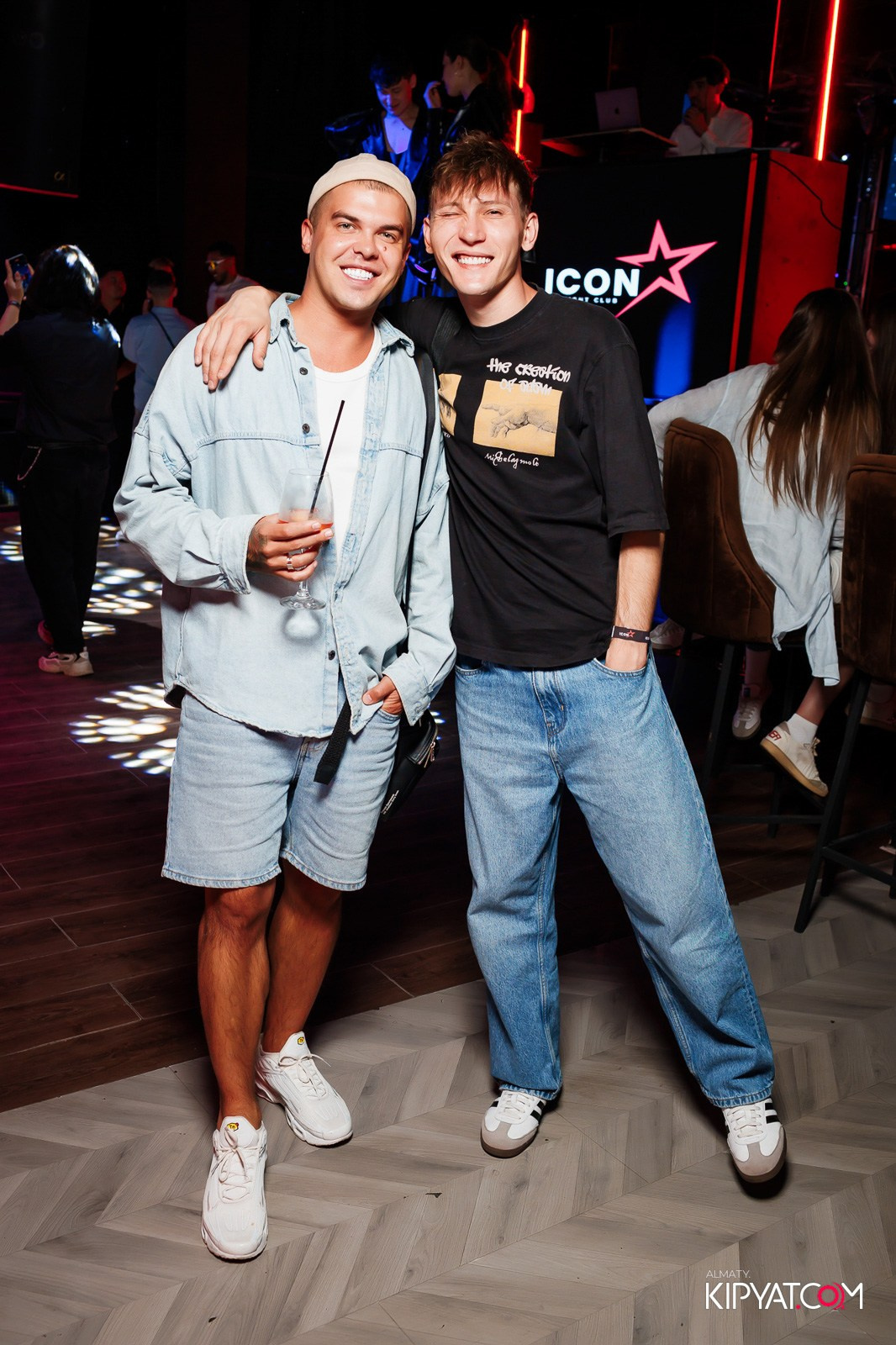 НОЧНОЙ КЛУБ ICON. КИПЯТКОМ АЛМАТЫ!