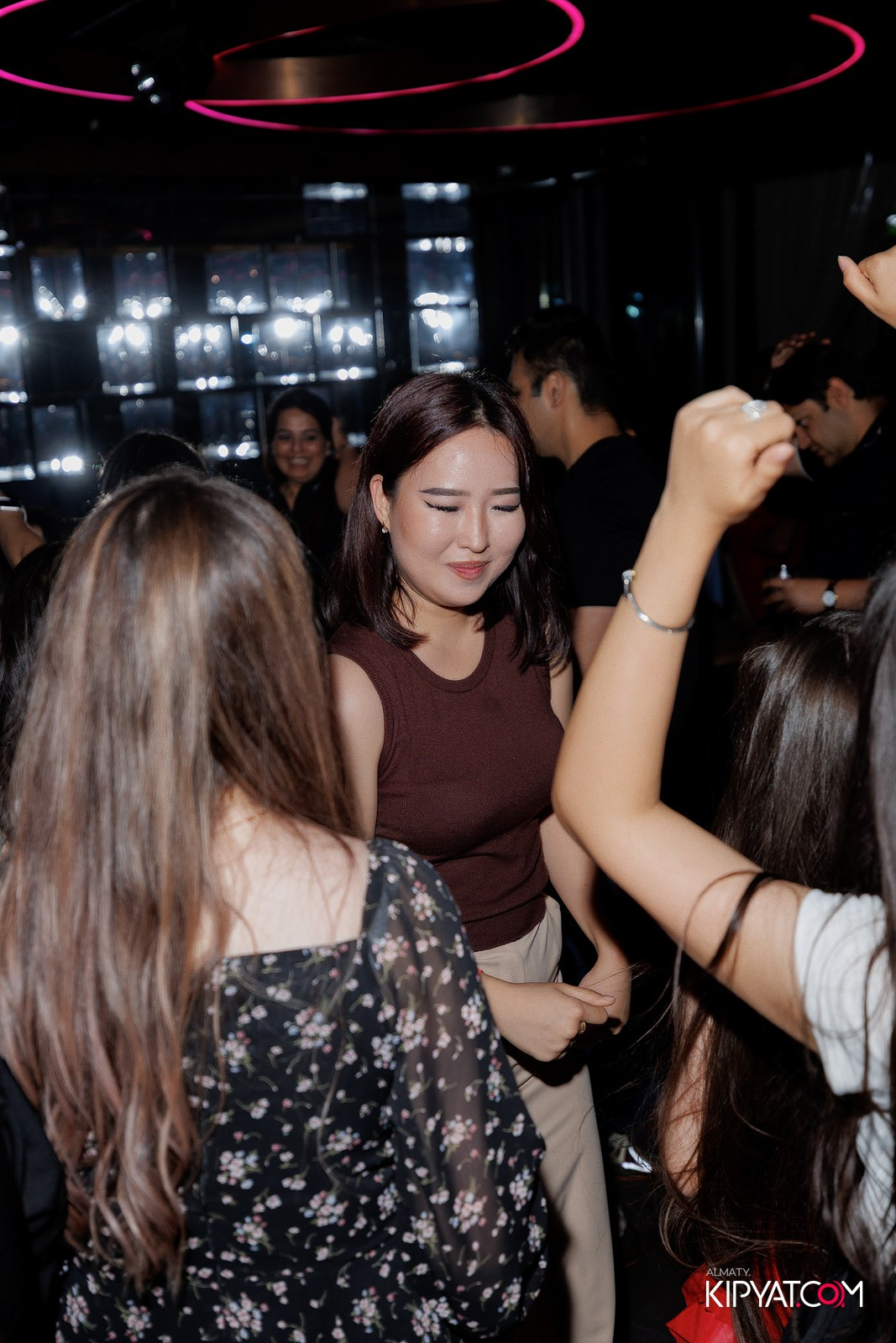 EVENT BAR. КИПЯТКОМ АЛМАТЫ!