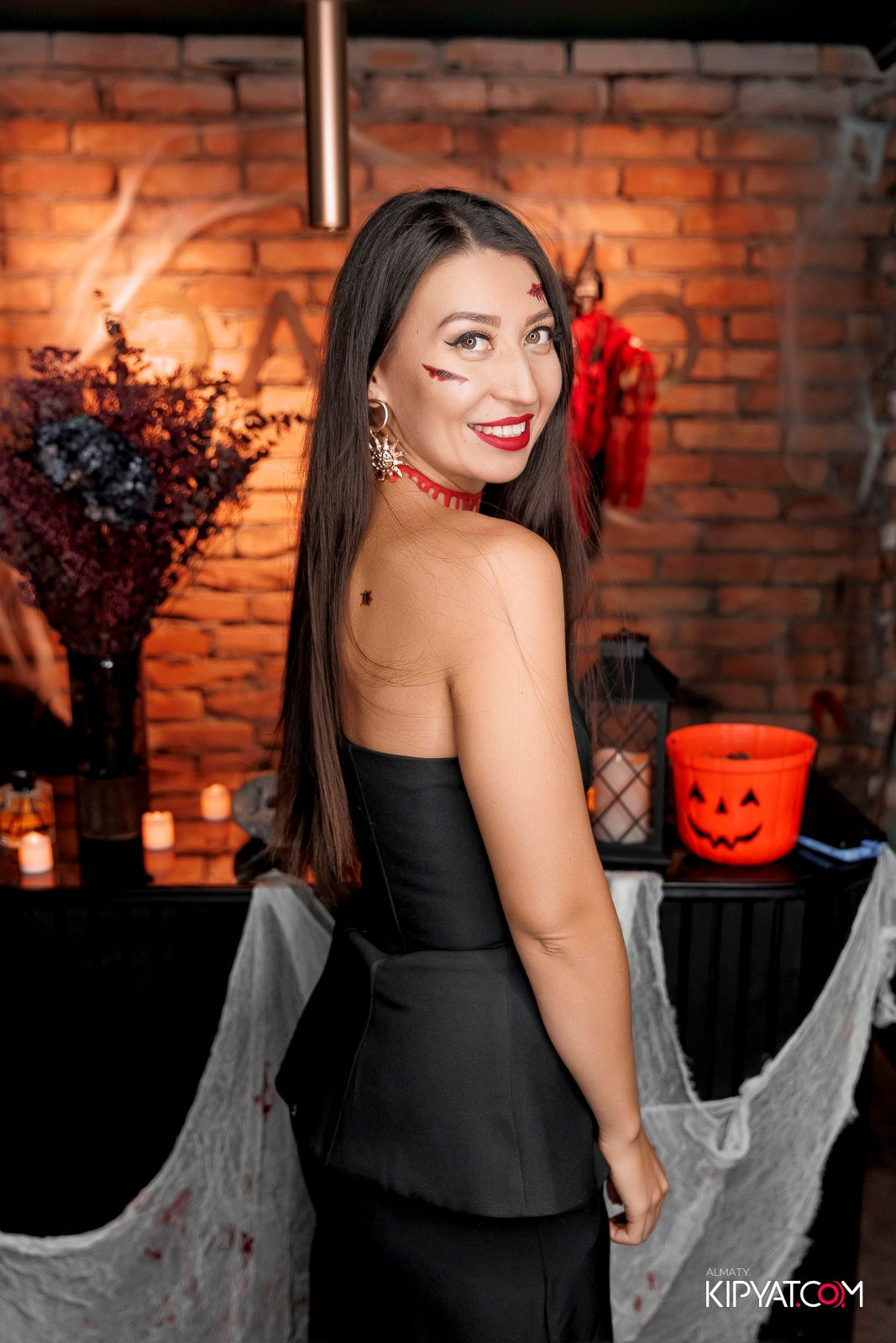 HALLOWEEN PARTY — OLOVO BAR НА ДОСТЫК. КИПЯТКОМ АЛМАТЫ!