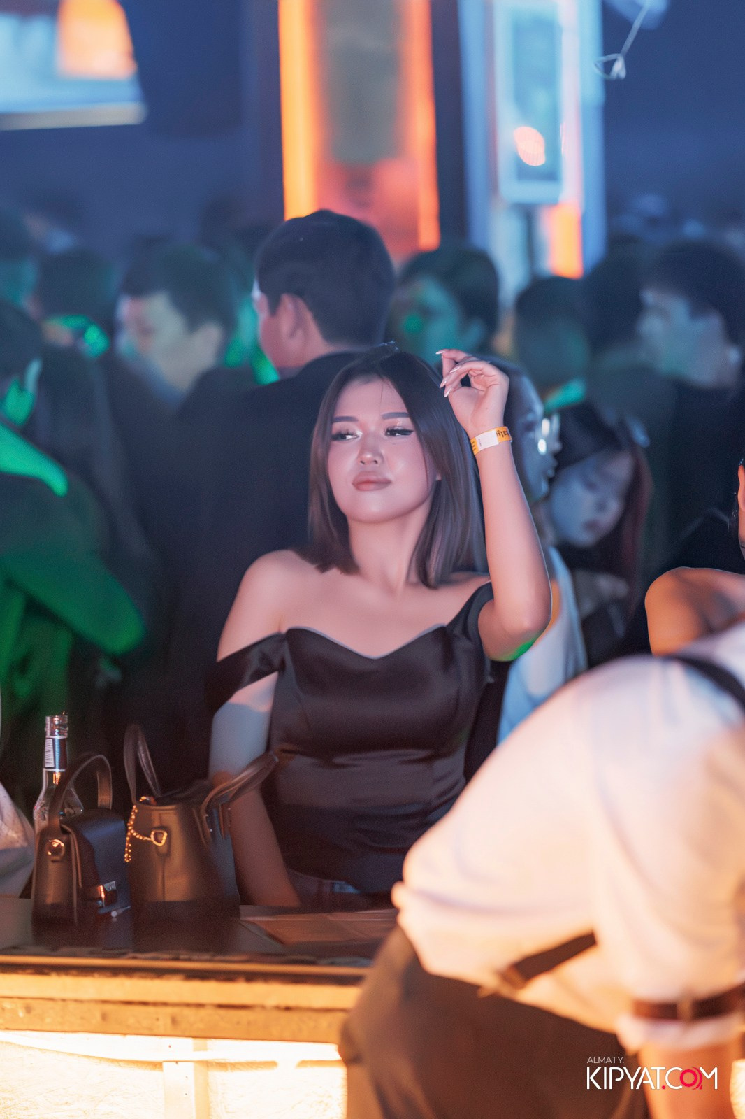 BHB. КИПЯТКОМ АЛМАТЫ!