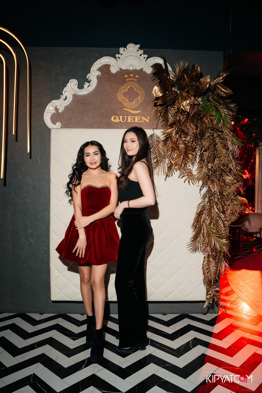 QUEEN. КИПЯТКОМ АЛМАТЫ!