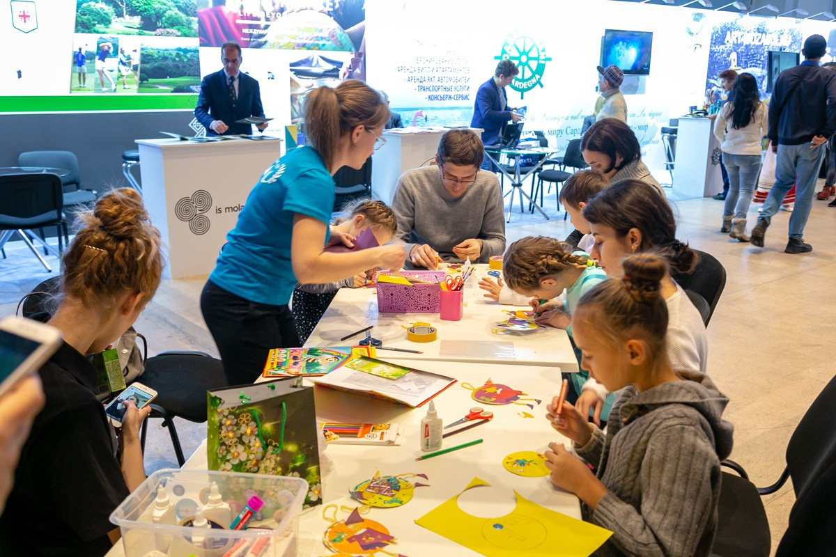 Международная выставка «Здравствуй, Италия!», Москва, Манеж, декабрь 2018 г. Портретные фотографы в Москве — Анна и Алексей Бородины