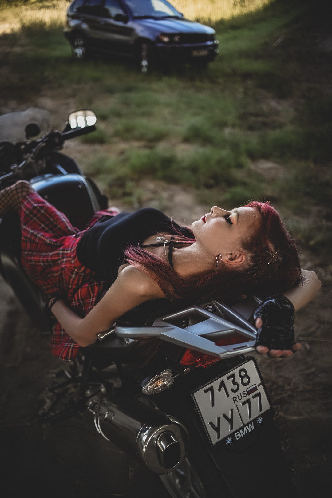 Съёмка BMW_MotoStyle в стиле гранж. Детский и семейный фотограф г. Бронницы Ольга Антонова