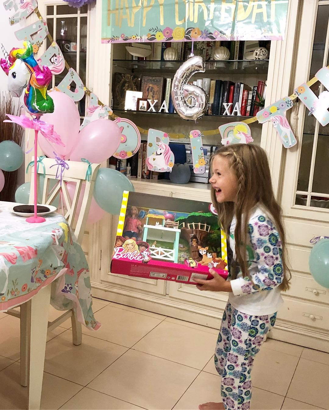 Anka`s Instagram. Заставка