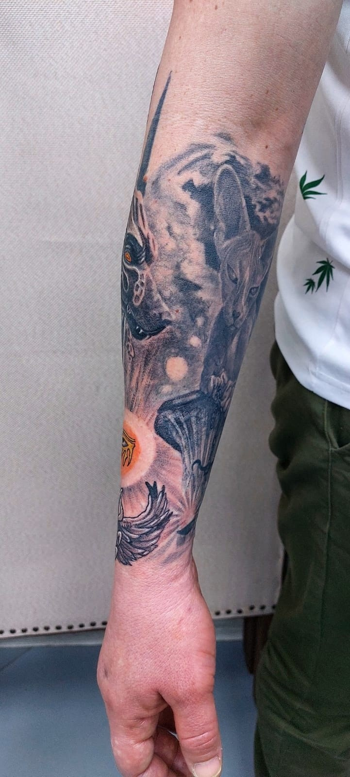 Тату. Яр Панов Арт.Картины, татуировки, роспись стен и одежды в Москве