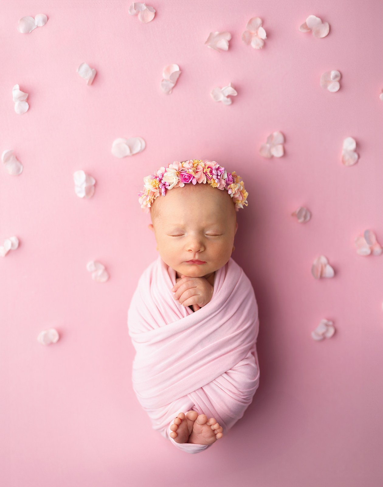 Newborn. Фотограф новорождённых в Казани Нейля Гильмутдинова ньюборн