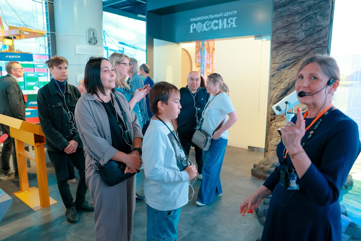 Выставка «Путешествие по России». Фотограф на мероприятие, форум, конференцию, выставку в Москве Артём Соболев