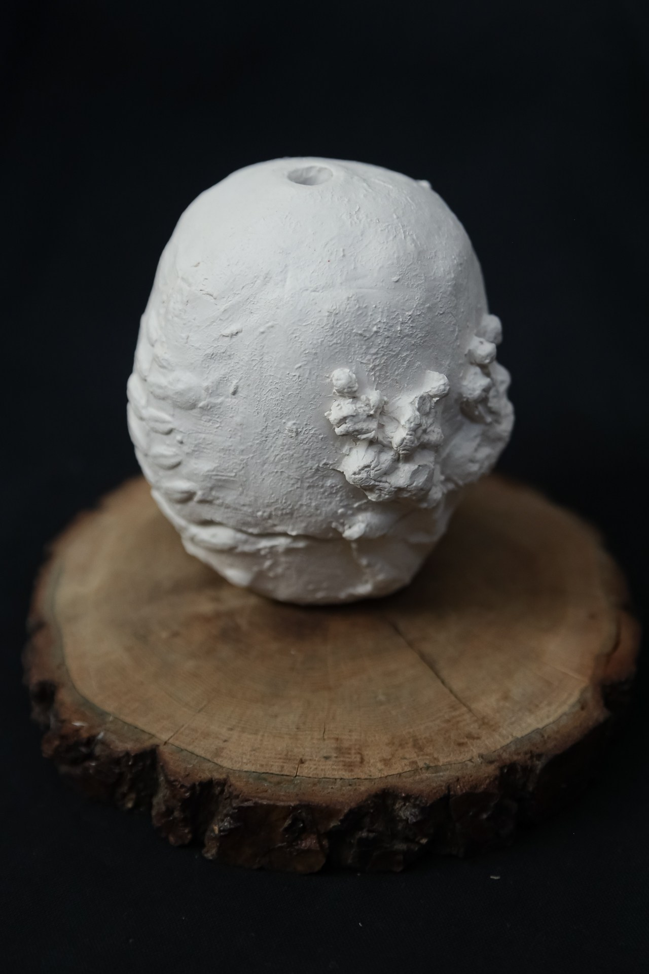 Горшок Яйцо с рельефом трав 900 р. Катя Цвет