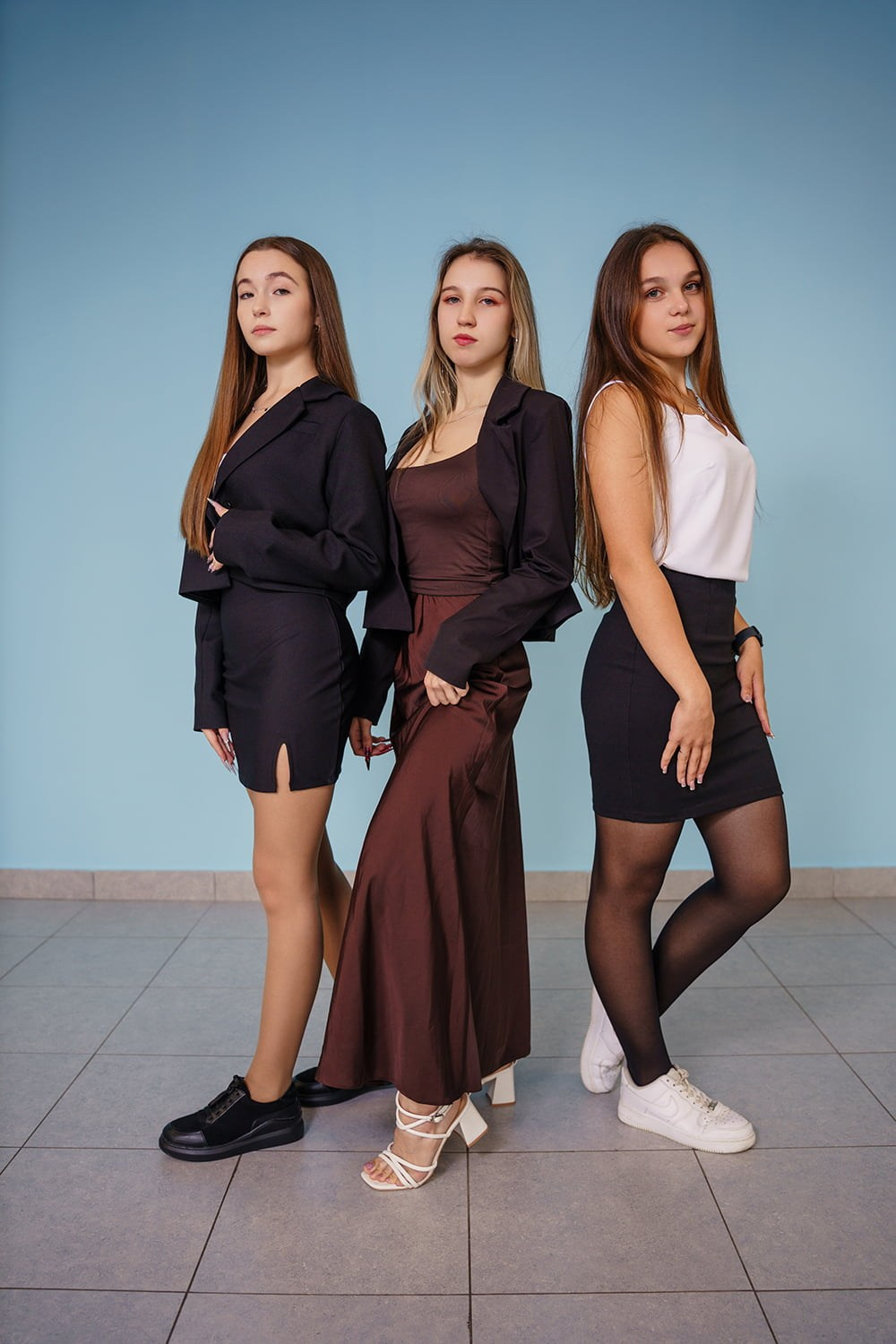 Школьная фотосессия для выпускного альбома 11 класса. СИГМА | Студия выпускных альбомов Красноярск