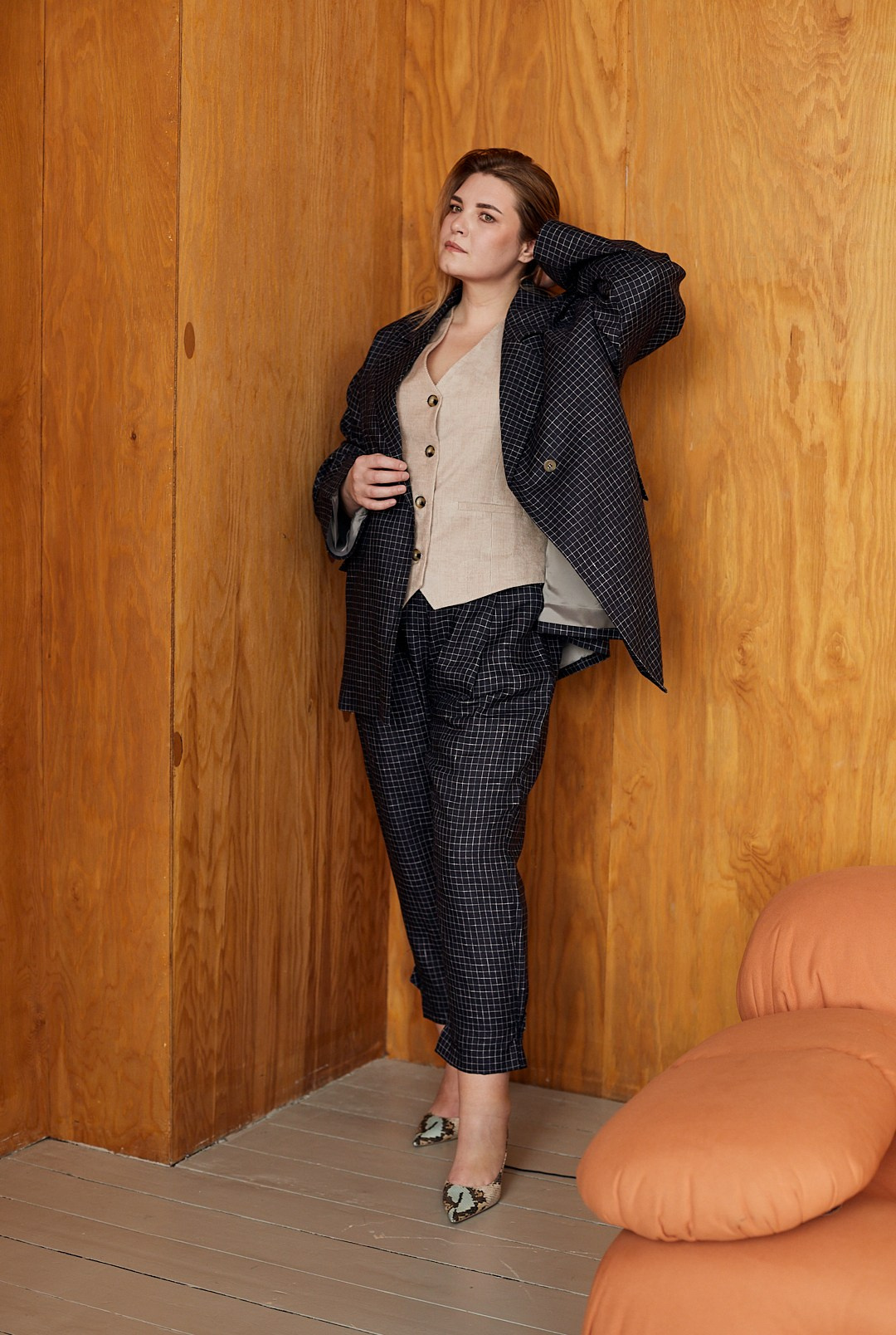 Алла, 52 р-р, 174 см. KED Production — продакшн из СПб. Создаём фото, видео и контент, который помогает брендам и селлерам продавать больше