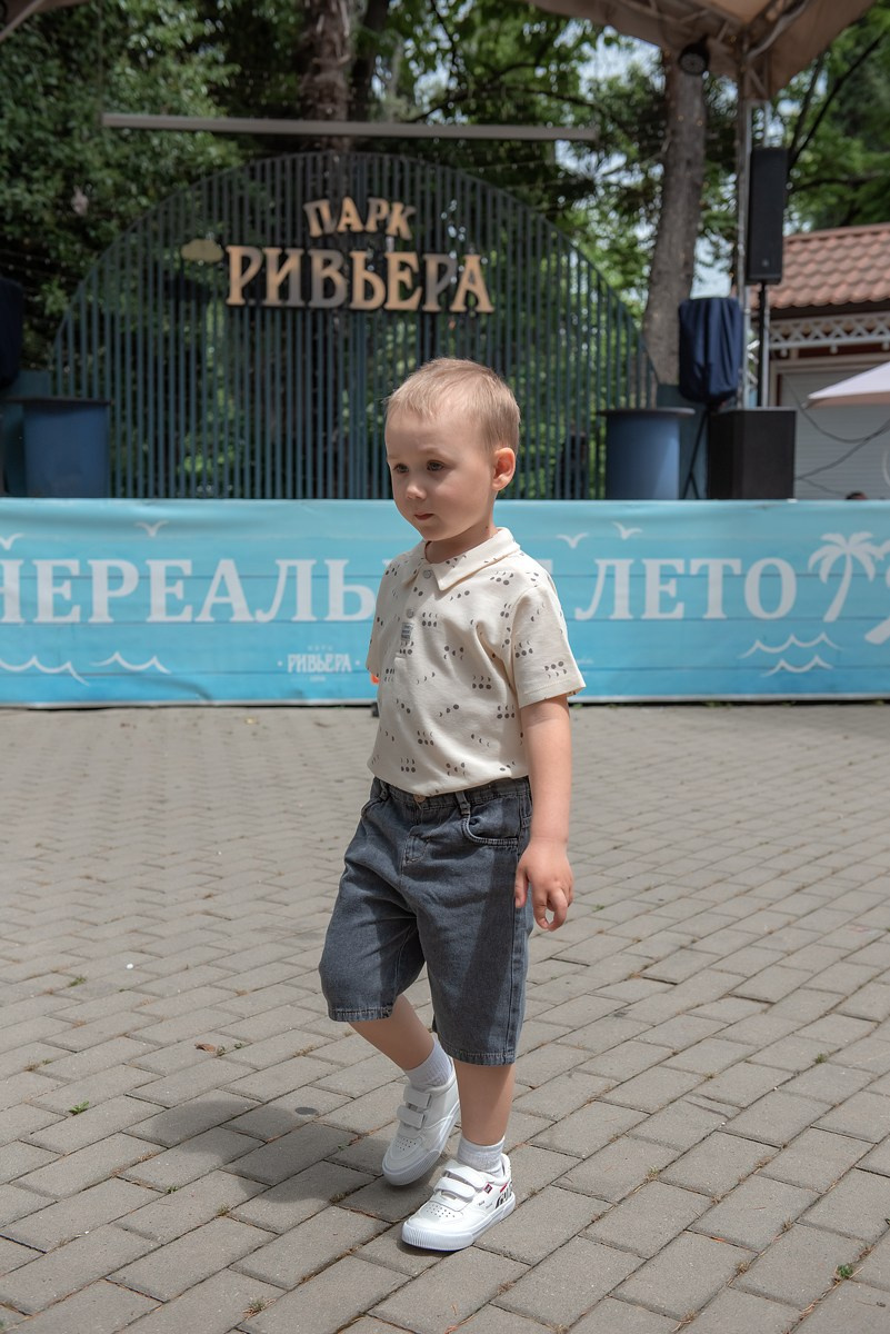 Парк Ривьера дефиле HAPPYkids. Семейный и коммерческий фотограф в Сочи Александр Бодунов