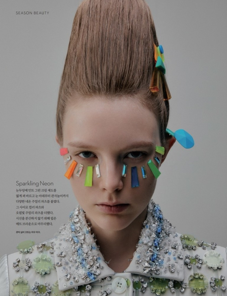 Modeling agency TM MODELS