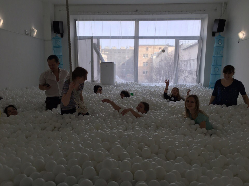 Сухой бассейн H2Ball |12.03.2017. Галерея Фантим