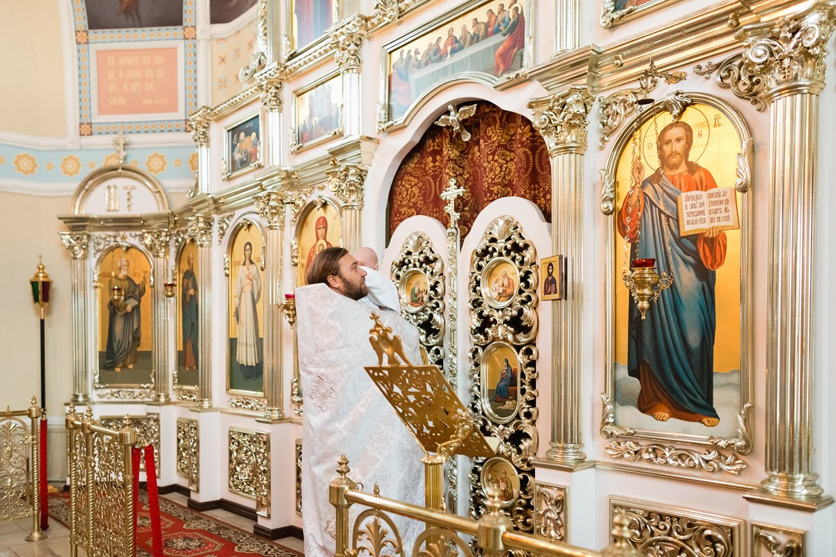 КРЕЩЕНИЕ ЕСЕНИИ И ВАСИЛИСЫ. Семейный фотограф новорождённых в Серпухове Юлия Новикова +79637785957