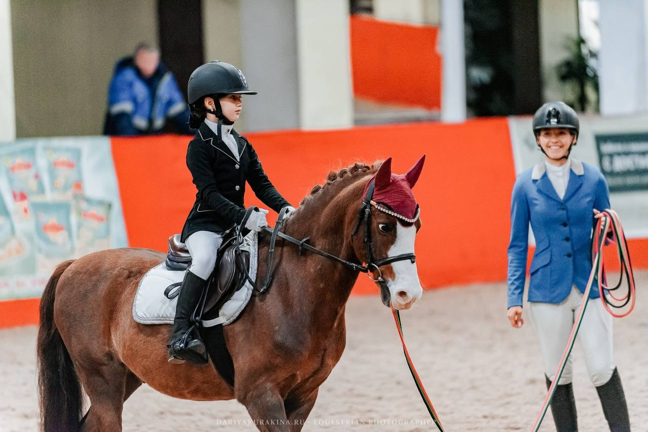 ОСЕННИЙ КУБОК КЦ «ИЗМАЙЛОВО», тренерская дуэль 5 этап. Куракина Дарья • Конный фотограф