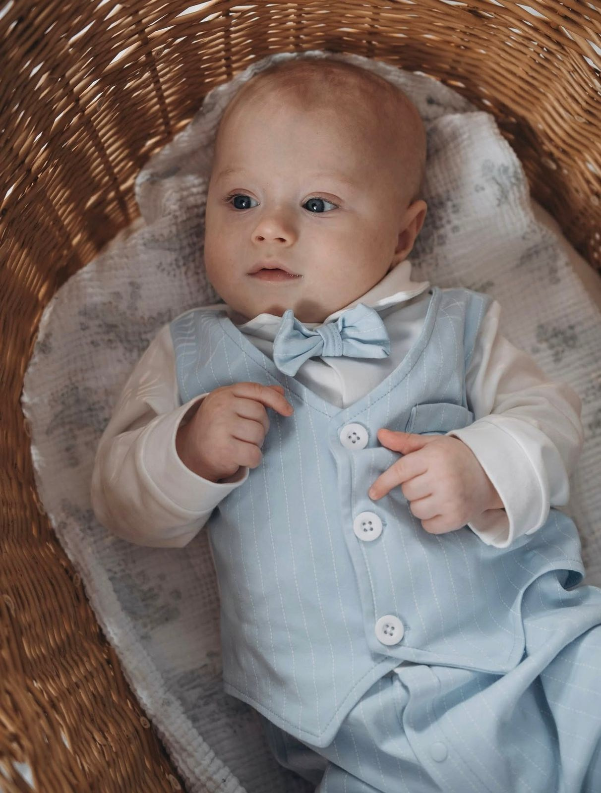 Привет, меня зовут Марго и я твой фотограф :)