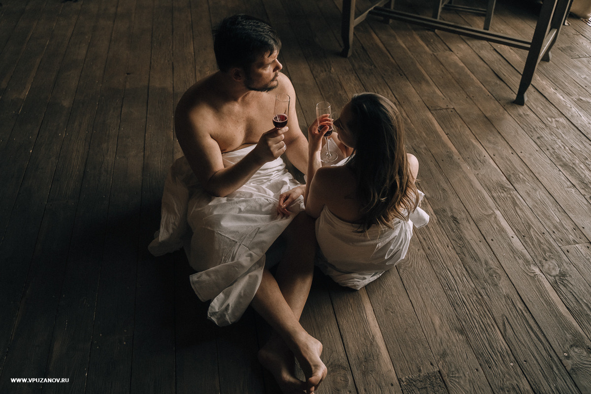 Лавстори в камерной фотостудии, только Вы и ваша любовь