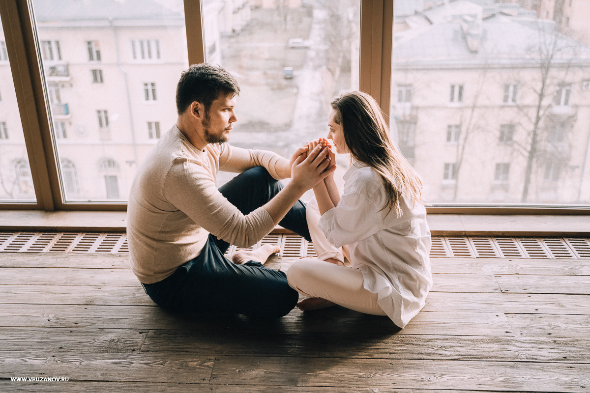 Лавстори в камерной фотостудии, только Вы и ваша любовь