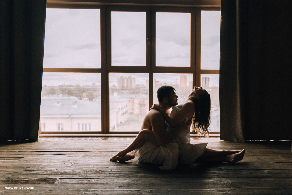 Лавстори в камерной фотостудии, только Вы и ваша любовь