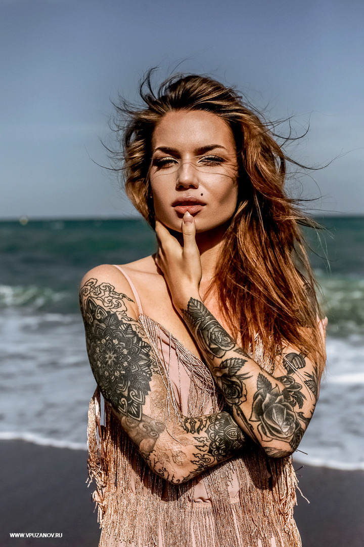 Lovestory на побережье моря в Крыму - ветер любви в волосах