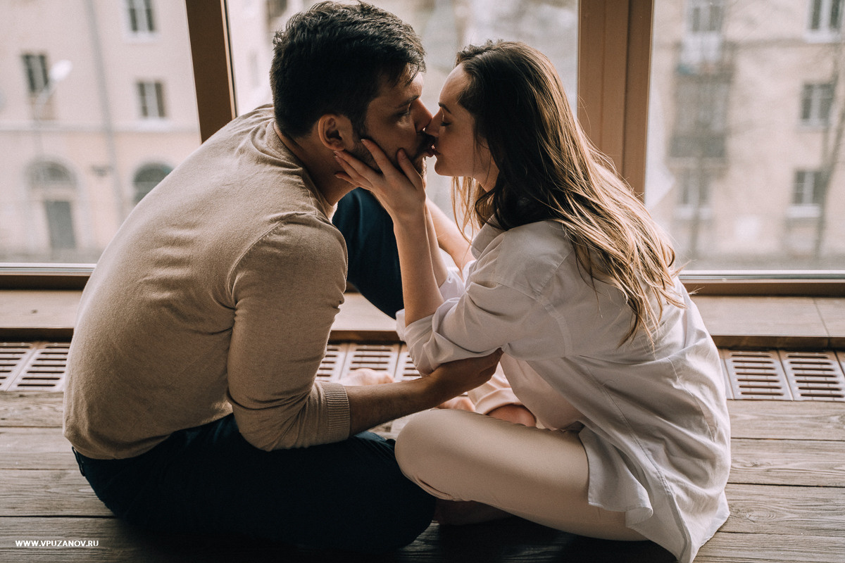 Лавстори в камерной фотостудии, только Вы и ваша любовь